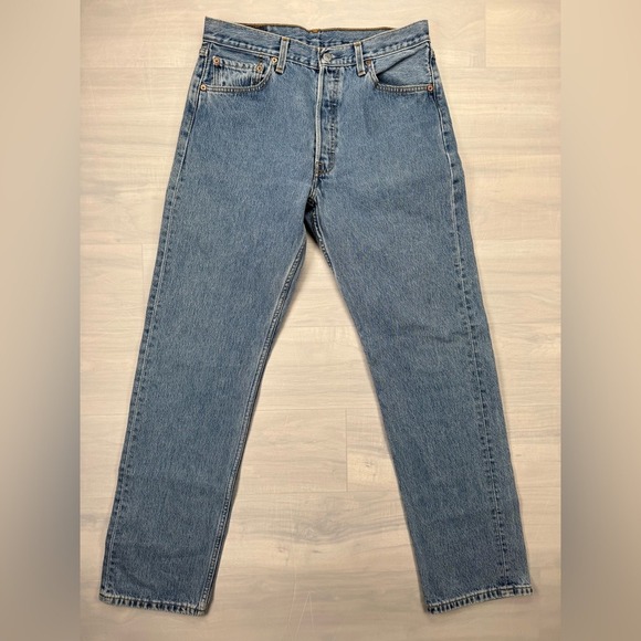 Levi's 501 Men's Jeans 34x34 Blue 5-Pocket Button Fly Red Tab (Actual‎ 33x33) - Picture 8 of 9